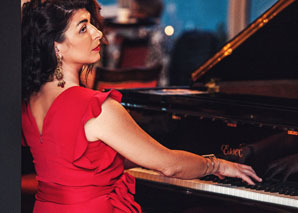 Gabriela Gini - piano et chant