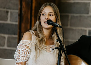 Sophia Rosenthal - Musician or DJane for your event