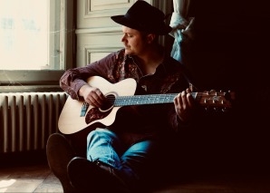 Josua Romano – One Man Band