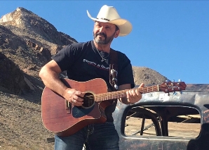 Rrrrolf - One-Man Country Band