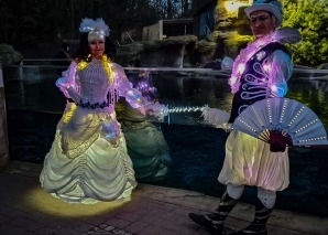 Walk Act Glow White et Prince Luminous