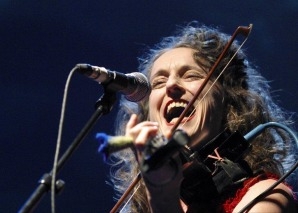 Christine Lauterburg, yodleuse en solo