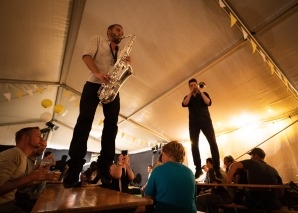 Mirakolo - Jazz und Balkan-Grooves