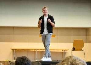 Zauberkünstler Remo Bürgi