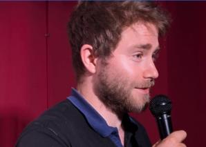 Elijah Knight - Présentateur multilingue pour les affaires, le sport et l'industrie