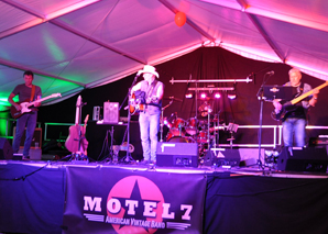 Motel 7, le groupe de rock country