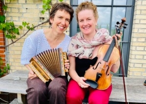 Duo SANDRA - Musique populaire avec des instruments historiques