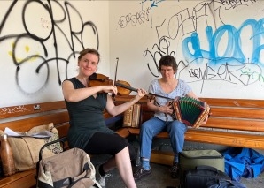 Duo SANDRA - Musique populaire avec des instruments historiques