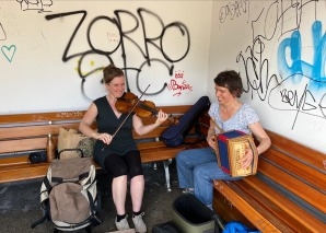 Duo SANDRA - Musique populaire avec des instruments historiques
