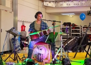 Jim Creard – One Man Band