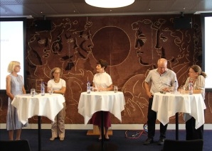 Myriam Holzner – mehrsprachige Moderation für Diskussionen und Events