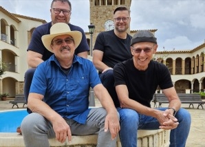 Pepis Crew - Country Music