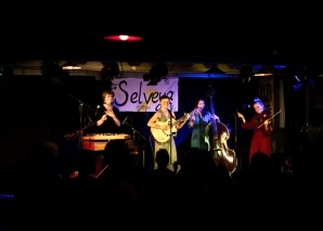 Selveya – Indie Folk