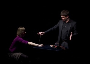 Le devin et le lecteur de palmes Arthur Roscha