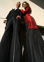 Walk-Acts - theatrical figures on stilts