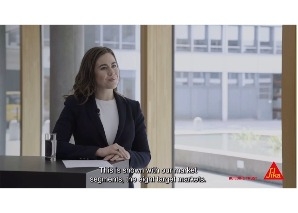 Sarah Robins - Host and presenter