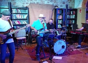 Pepis Crew - Musique country
