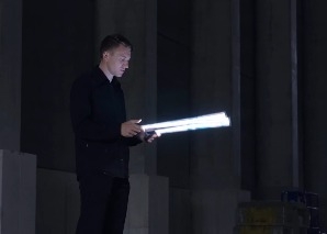 LED show with the world record juggler
